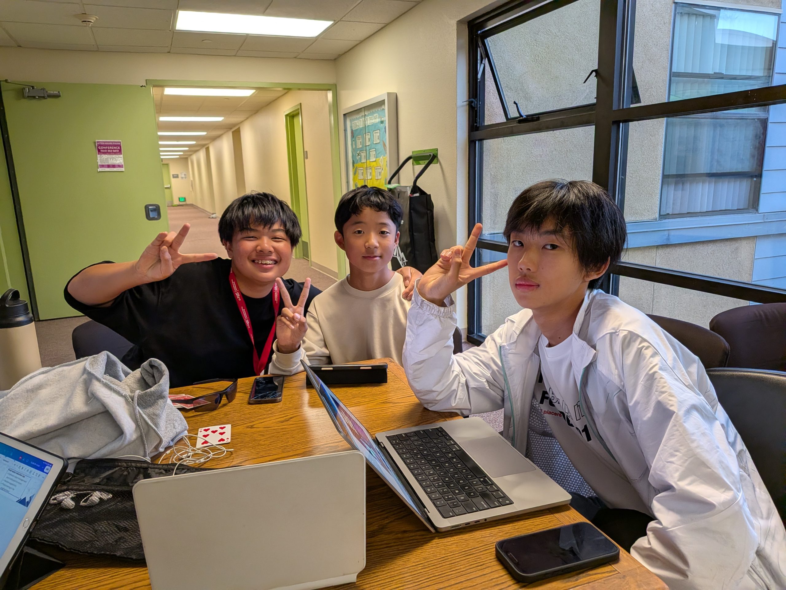 知的財産権について学ぶ様子